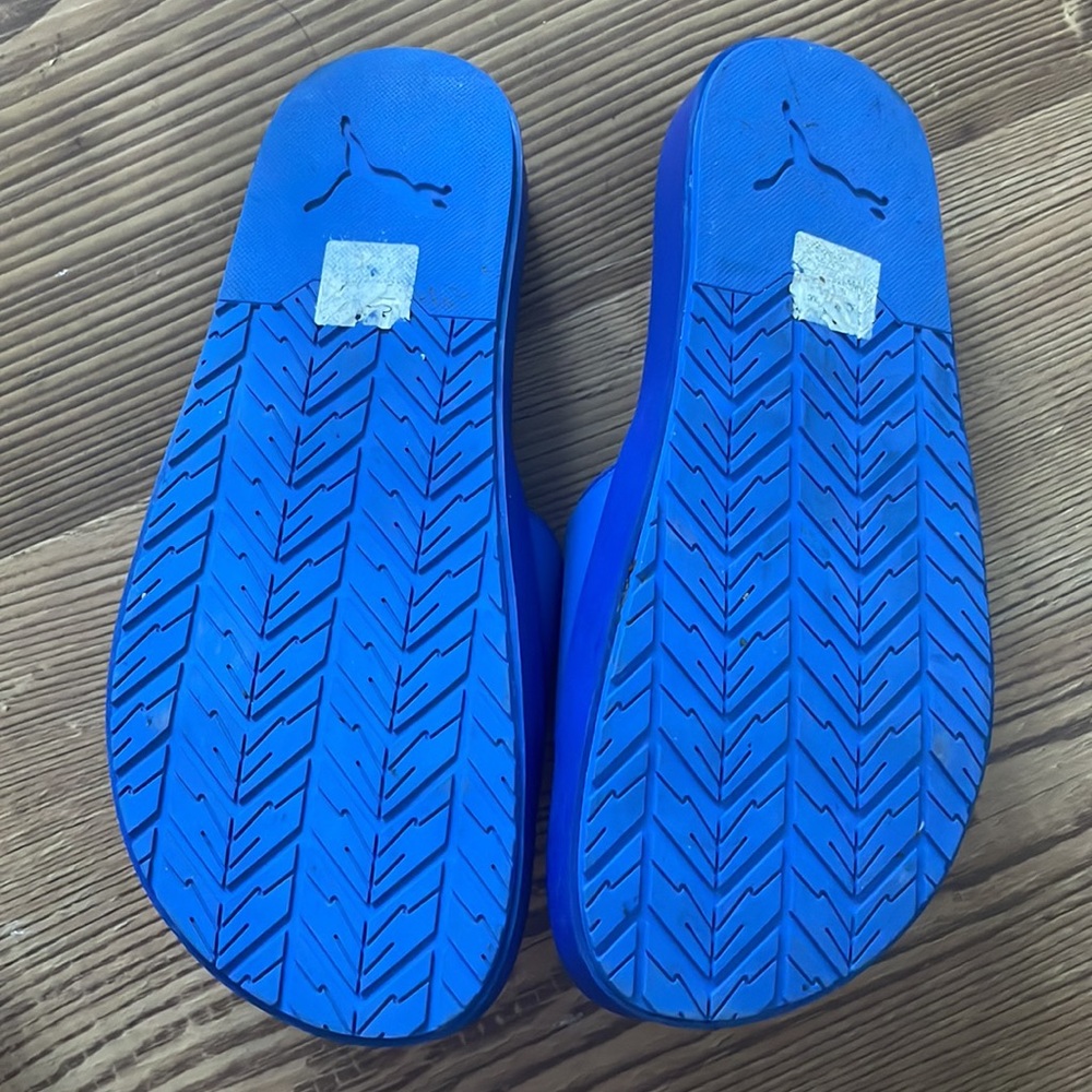 Fenty Puma Slides - Picture 2 of 3
